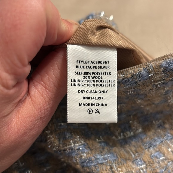 Astr The Label Covina Tweed Mini Skirt - Picture 9 of 9